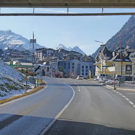 5 By Interhome Ischgl