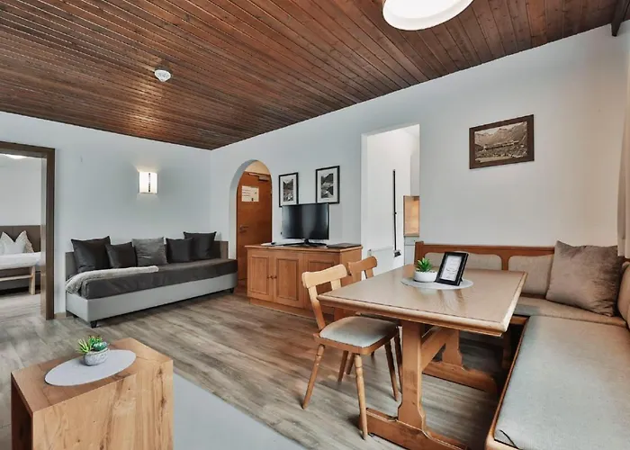 5 By Interhome * Ischgl