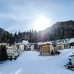 5 By Interhome * Ischgl