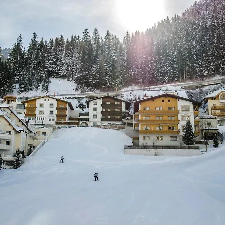 5 By Interhome Ischgl